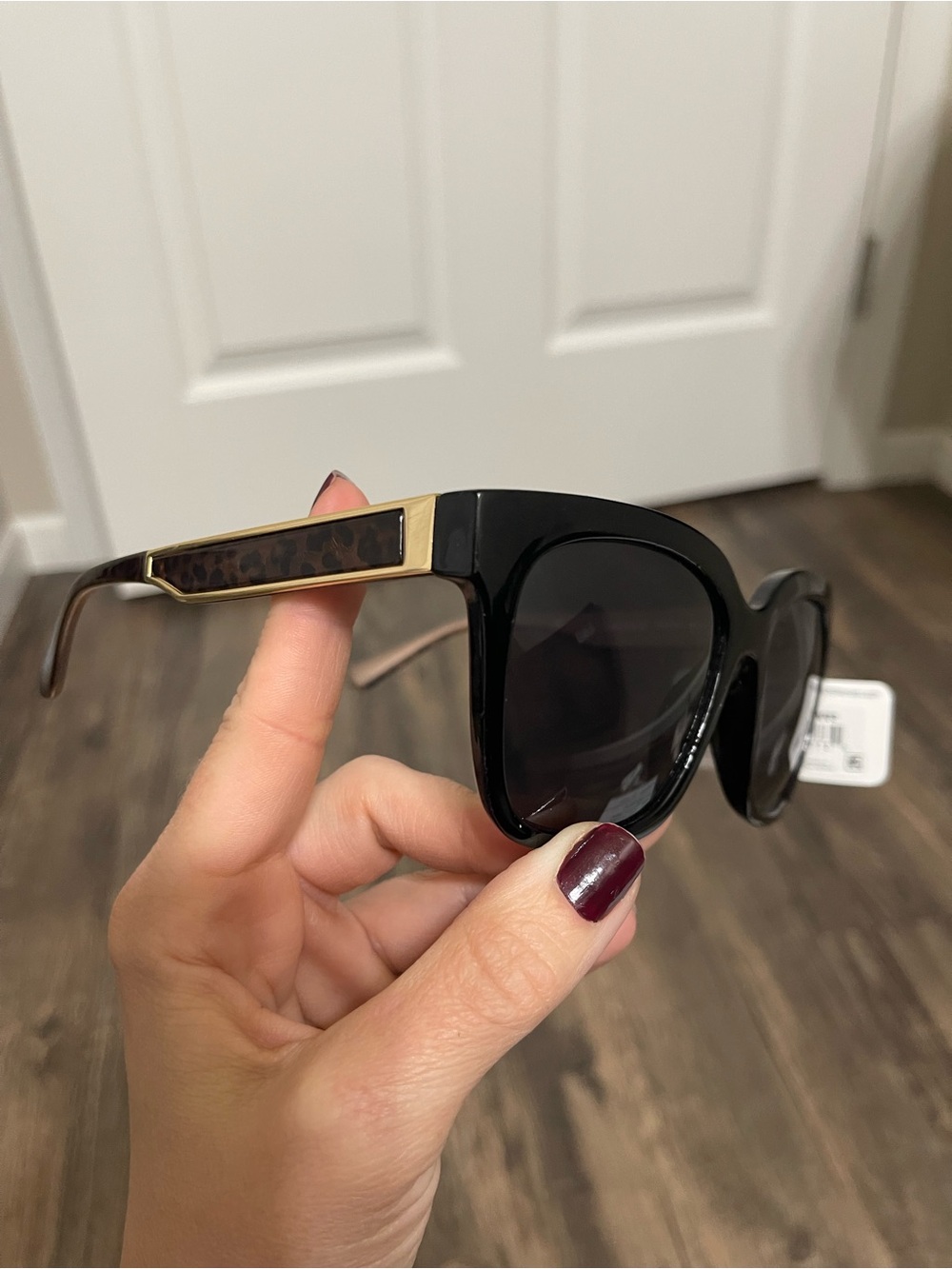 Foster Grant | Black Women's Sunglasses w/ Leopard Print Bows - New with Tags!